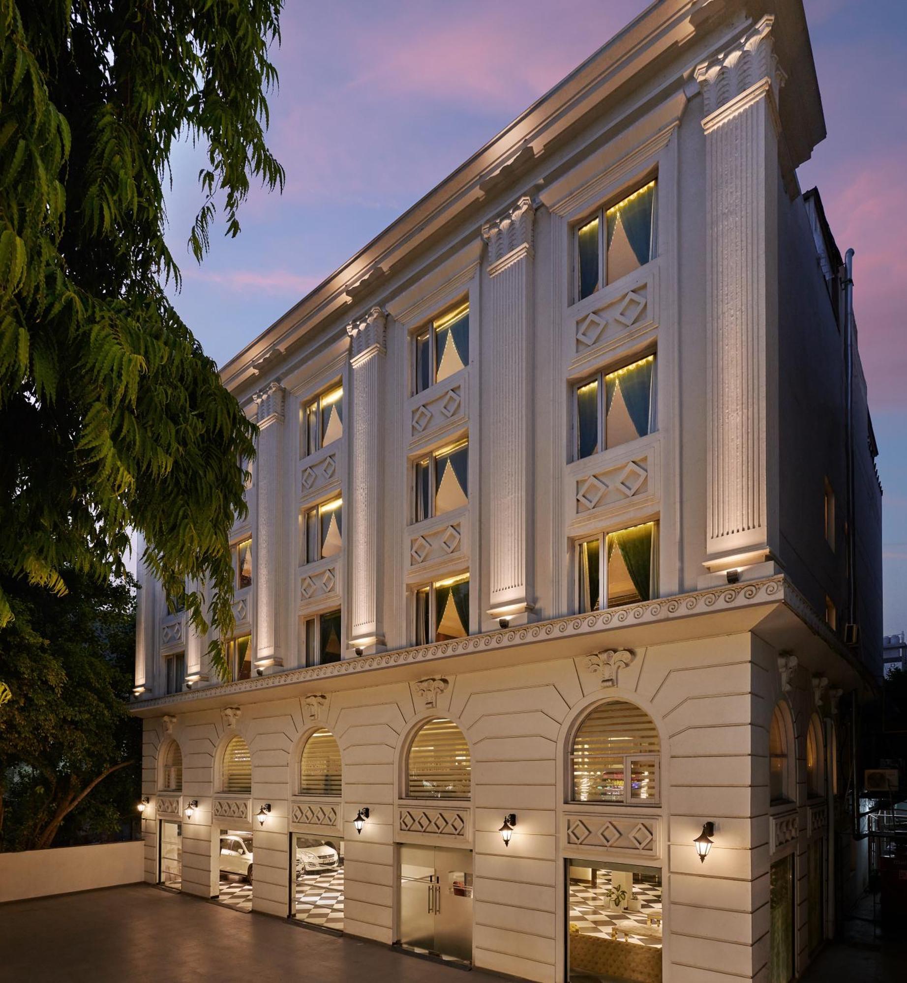 Deventure Sarovar Portico Patel Nagar New Delhi Buitenkant foto